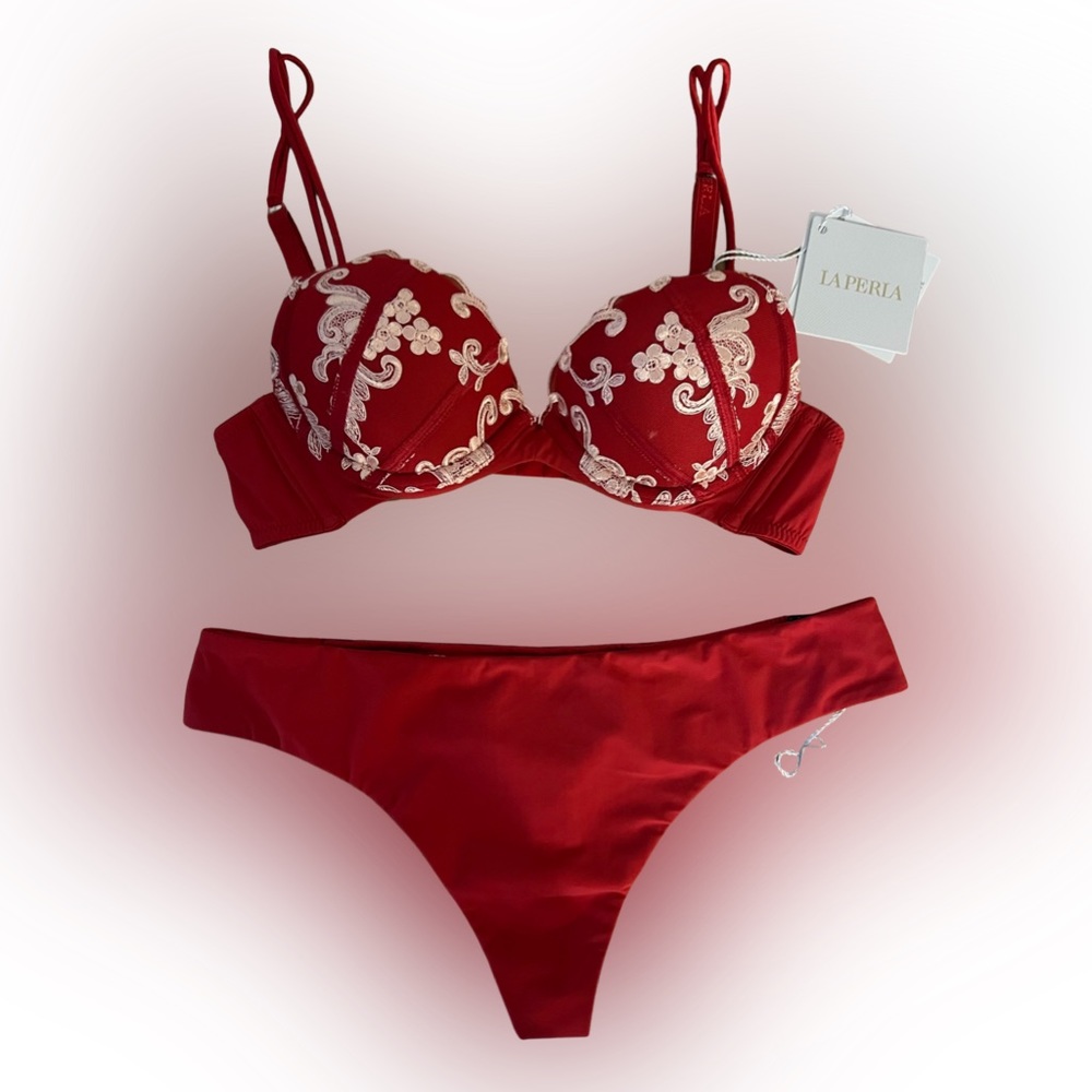 La Perla Bra and Panty Set